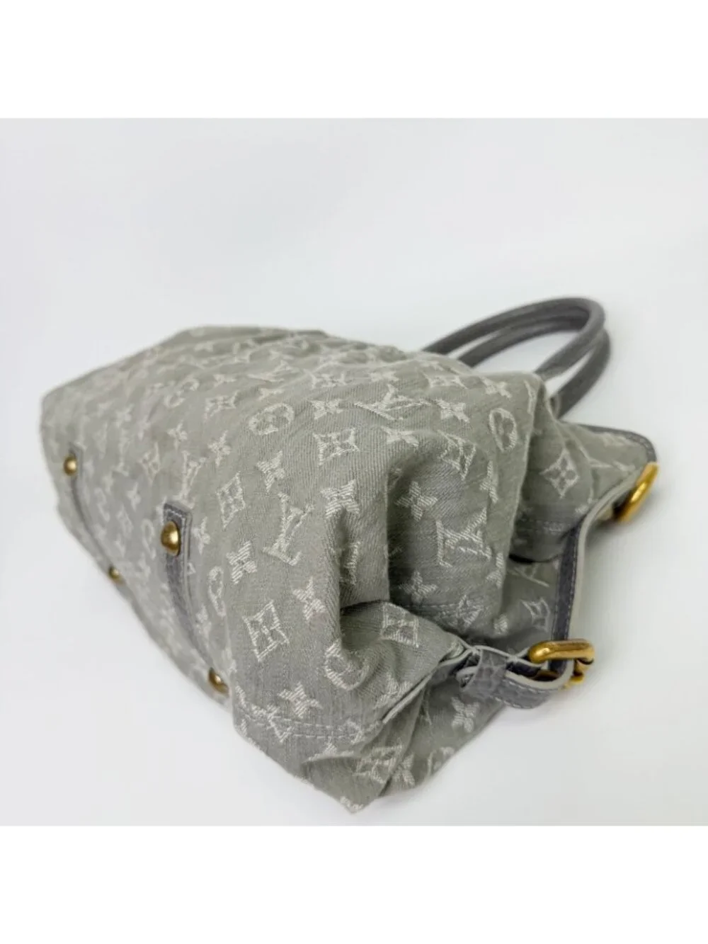 Louis Vuitton this authentic